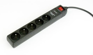GEMBIRD surge protector, 5 zásuvek French sockets, 1.5m, black, přepětová ochrana